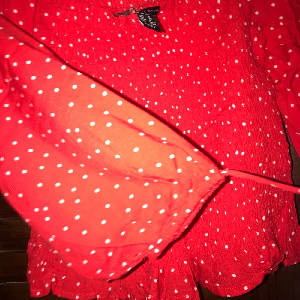 New Look Top - Picture 3 of 4